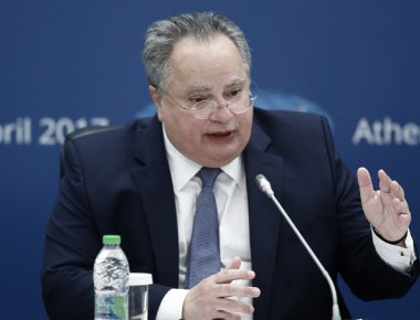 «Αστεία» απάντηση του ελληνικού ΥΠΕΞ στο σημερινό αγκυροβόλιο των τουρκικών πυραυλακάτων στο Αγαθονήσι